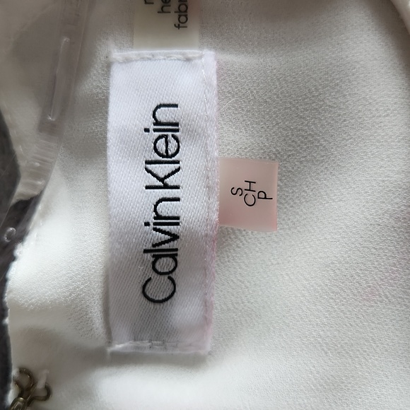 Calvin Klein Size S fully lined blouse - Picture 5 of 5